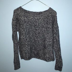 Small long sleeve Hollister top